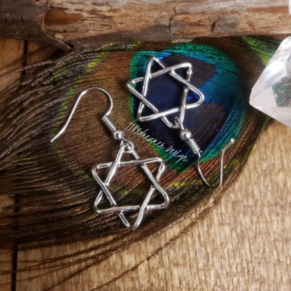 Hanukkah STAR of David earrings Silver Festival of Lights Bar Mitzvah Gift idea - Picture 5 of 10